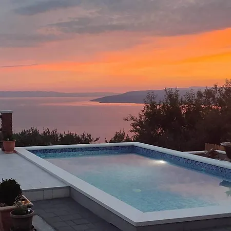 Family Friendly House With A Swimming Pool - 24636 Holiday home
